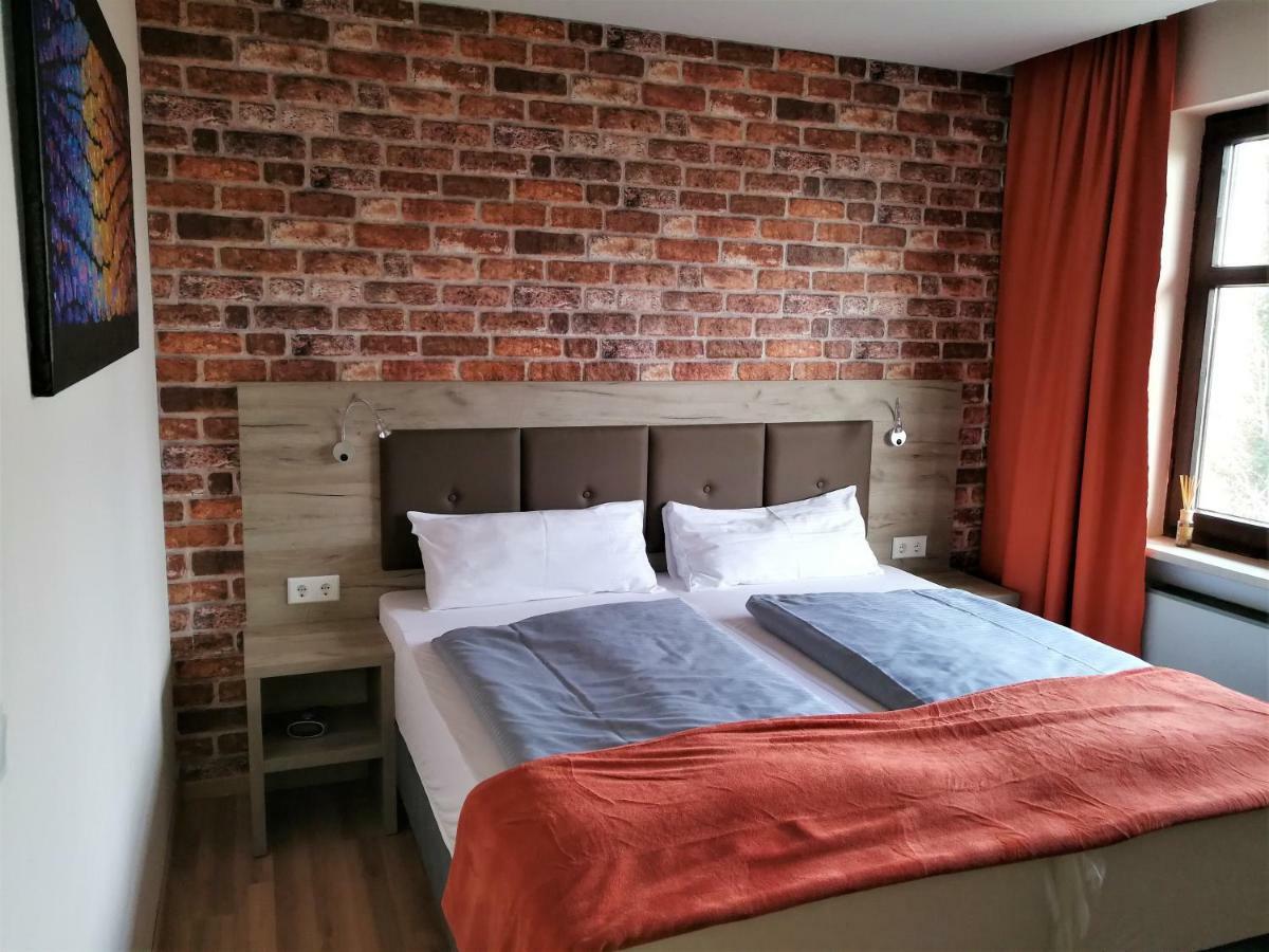 Landhotel Roemerkessel Fuchstal ภายนอก รูปภาพ