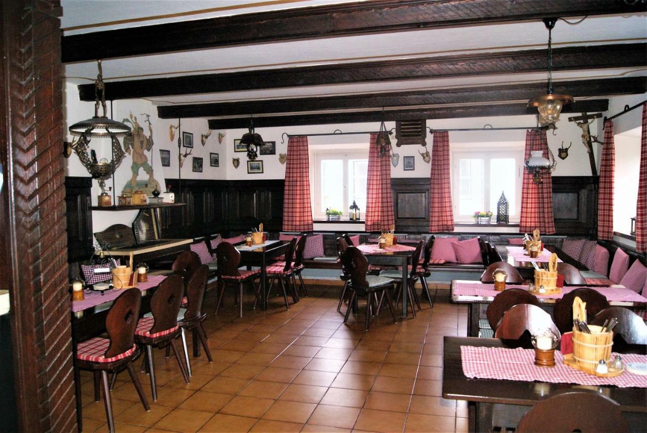 Landhotel Roemerkessel Fuchstal ภายนอก รูปภาพ