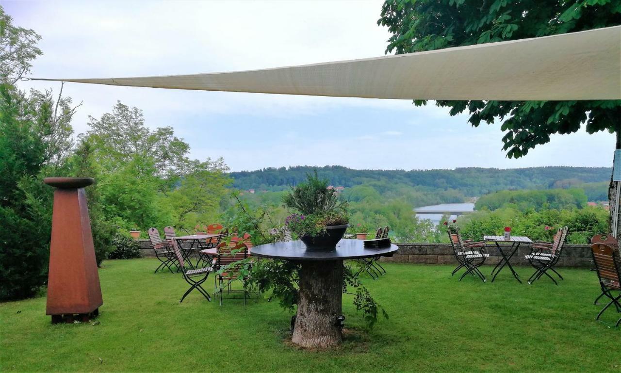 Landhotel Roemerkessel Fuchstal ภายนอก รูปภาพ